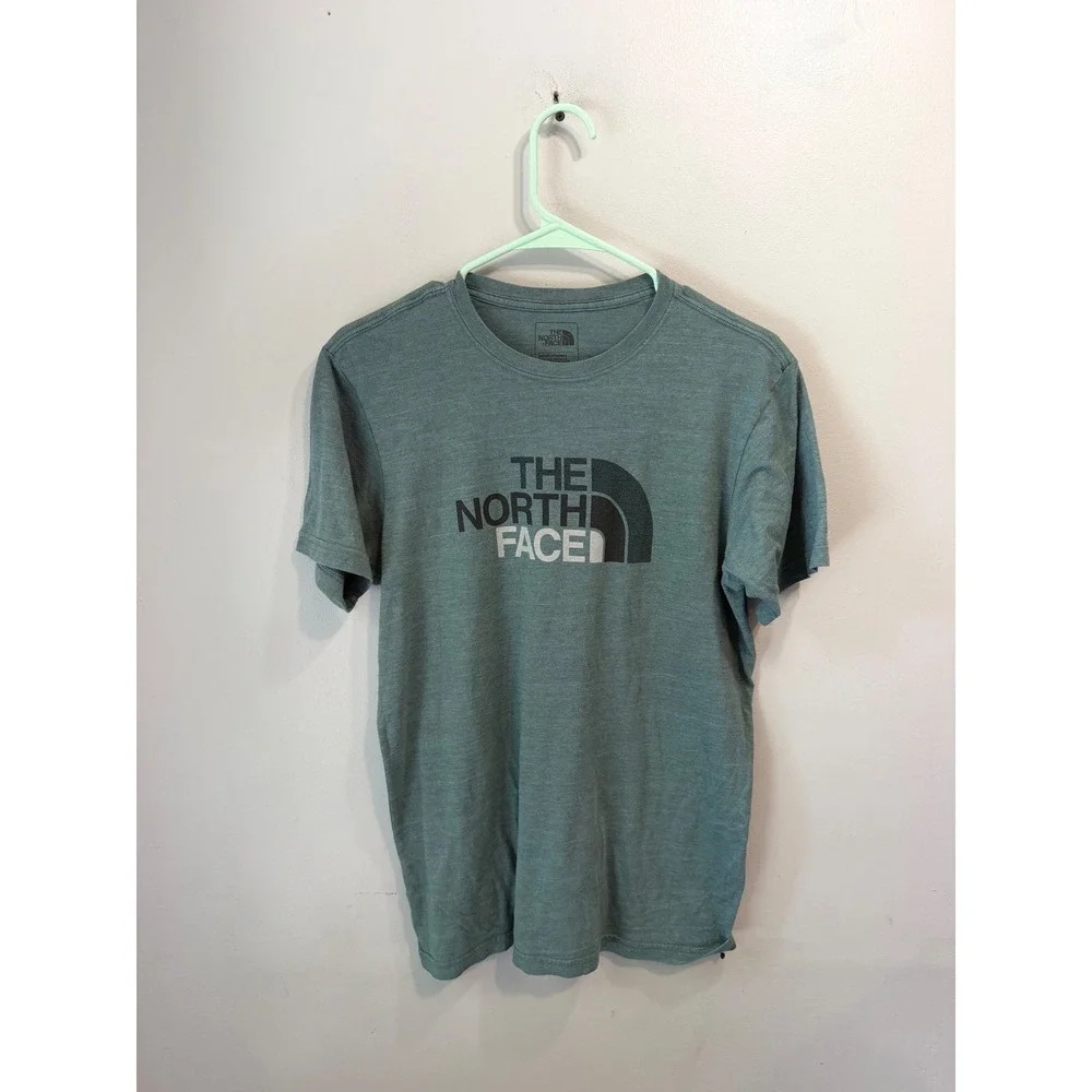 The North Face Mens Slim Fit Graphic Logo T-Shirt Heather Green Medium